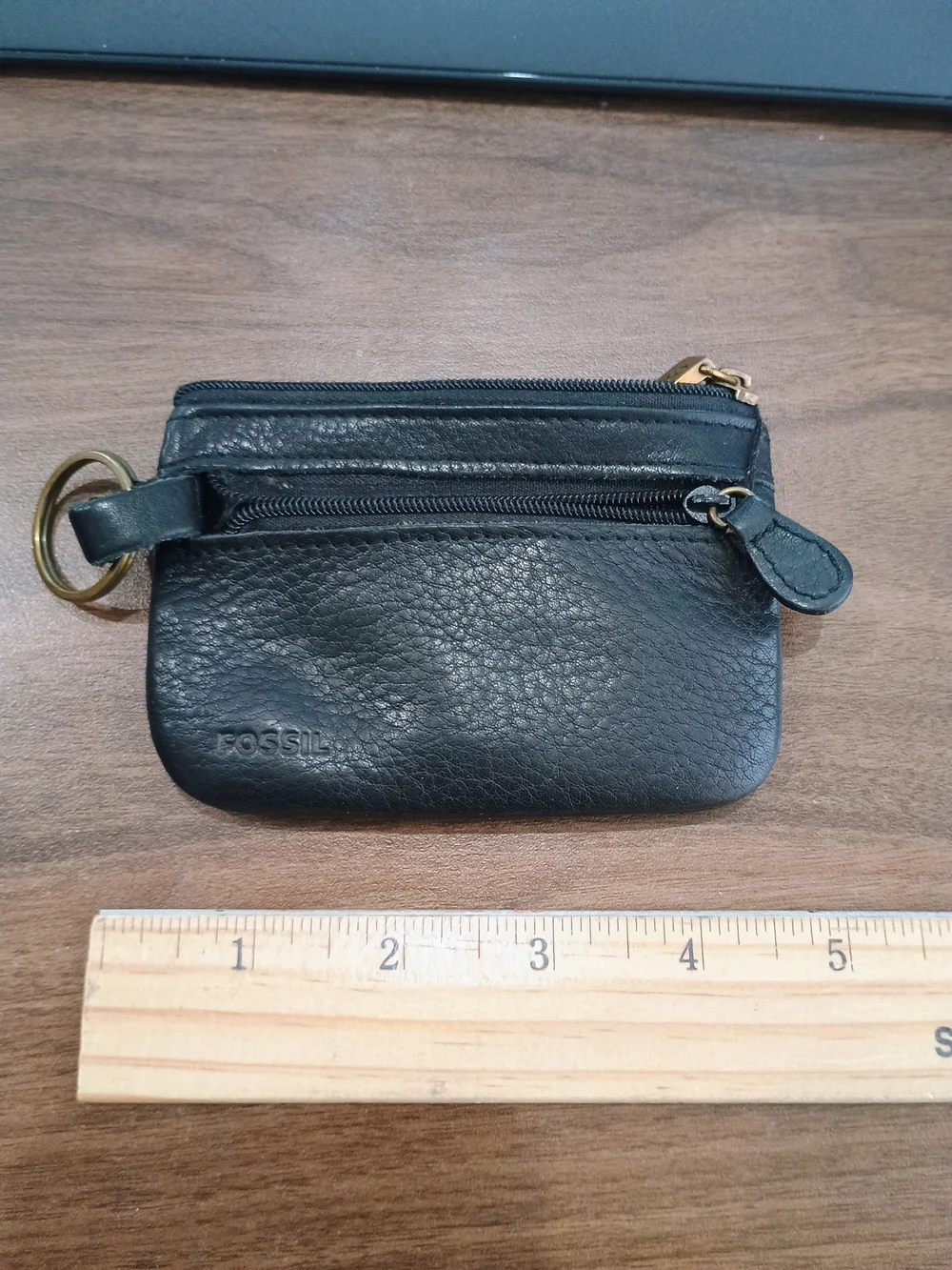 Fossil genuine leather